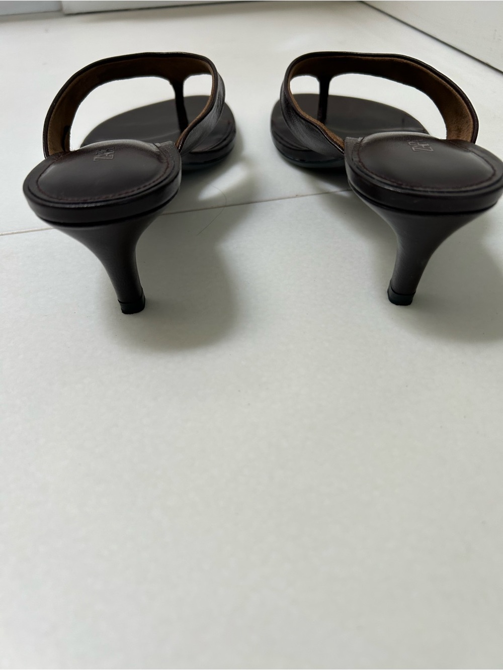 Zara Leather Kitten Heel Sandals in Chocolate - Picture 4 of 6